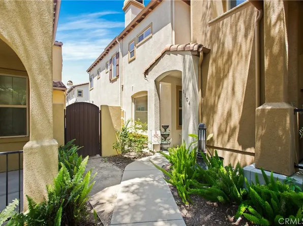 1104 Patel Pl, Duarte, CA 91010