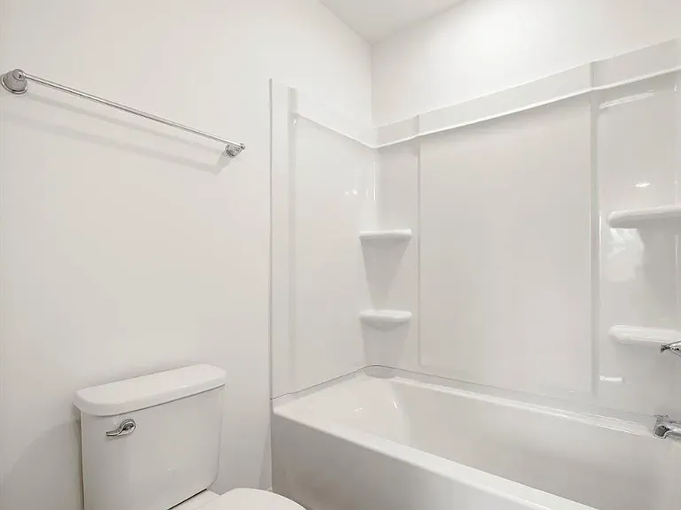 53 Lavender Ln — Photo 17