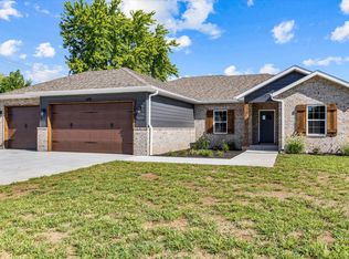 675 Wright St, Willard, MO 65781