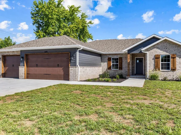 675 Wright Street, Willard, MO 65781