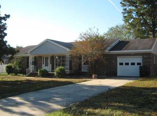 239 Croydon Ave, Fayetteville, NC 28311