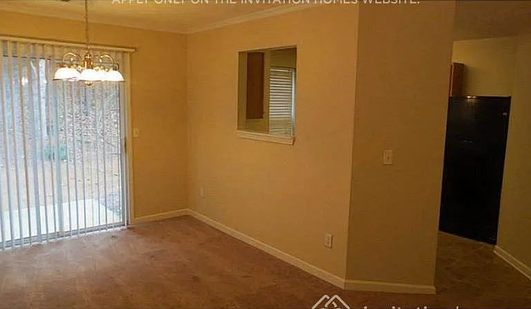 2644 Waverly Hills Dr — Photo 3