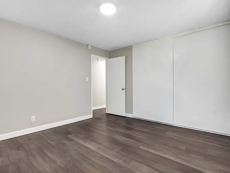 Potomac Apartments — Photo 20