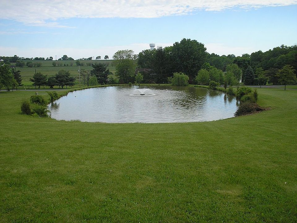 Farmers porch front view 