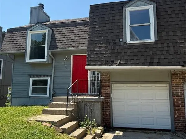 7504 Monrovia St, Lenexa, KS 66216