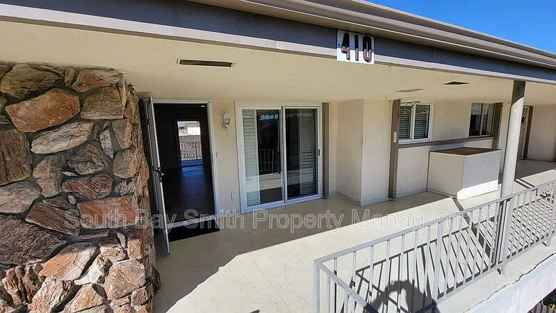 1 bed, 2.0 bath, 1117 sqft, $2,800 — Photo 2