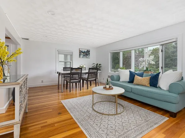 120 Pearl St, Burlington, MA 01803