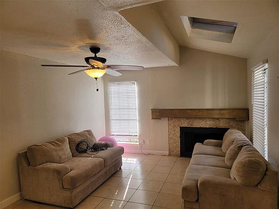 4th image of 8901 S Braeswood Blvd APT 107
