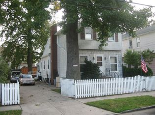 14936 17th Rd, Whitestone, NY 11357