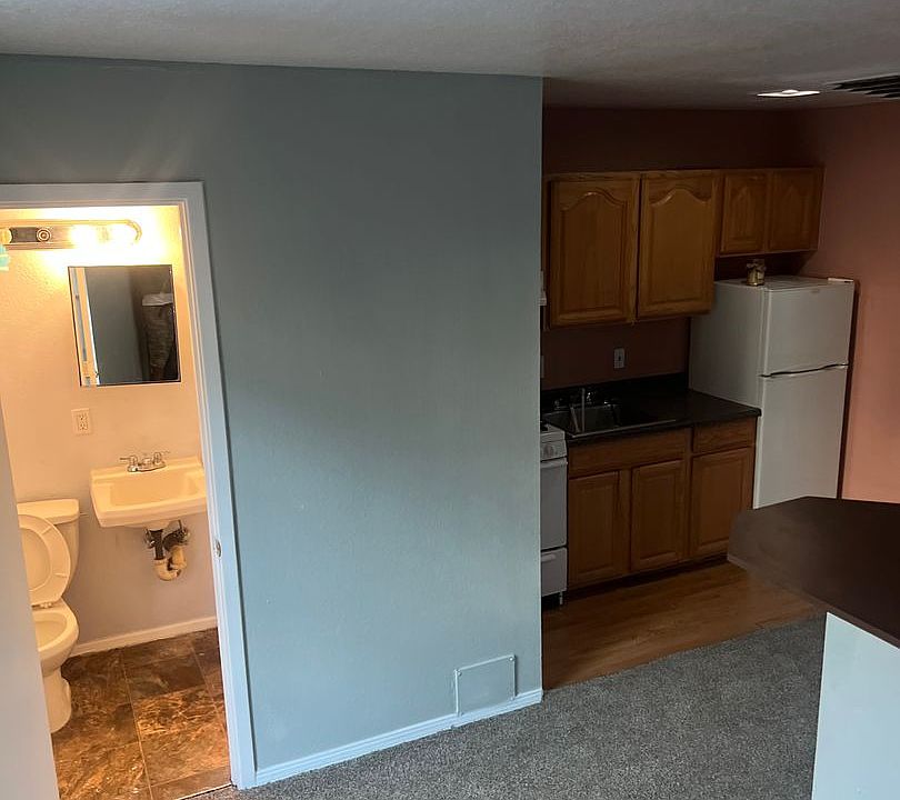 1st image of 401 14th St NW #6