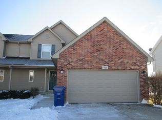 1474 Moluf St, Dekalb, IL 60115