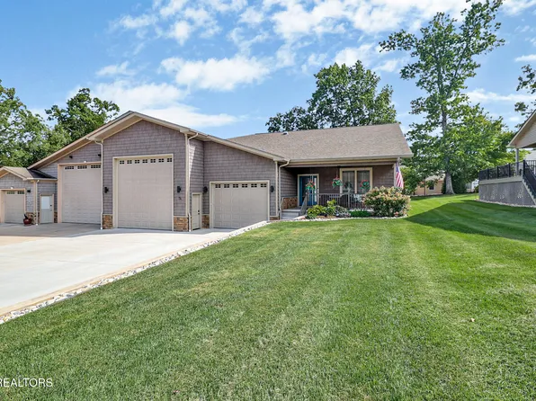 74 Hickory Cir, Crossville, TN 38555