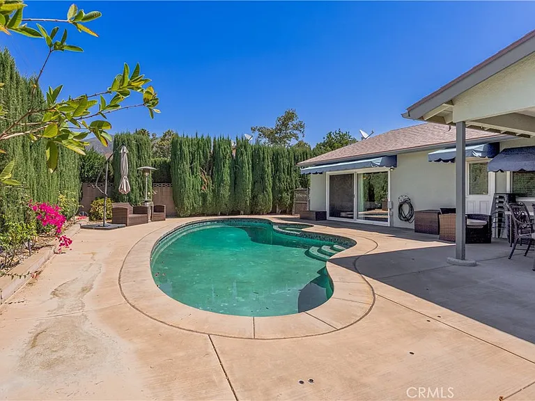 2711 Sweetbriar Dr — Photo 36