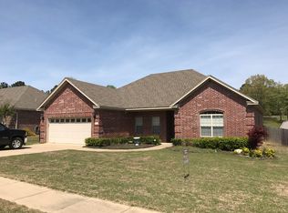 112 Canyon Way, Benton, AR 72022