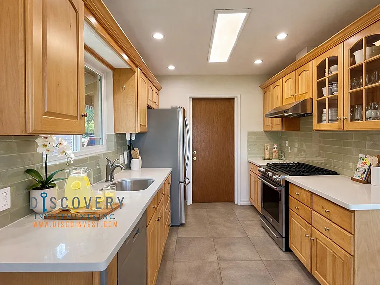 16 Carisbrook Ln — Photo 13