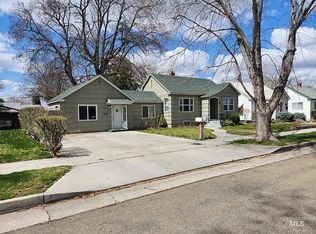 1406 1406/1408 Fairview Ave, Caldwell, ID 83605