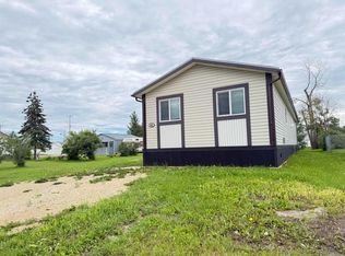 9905 N 103rd Ave, Grande Prairie County No. 1, AB T8X5A3