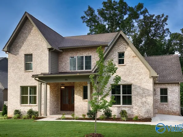 106 Bishop Bend Dr, Huntsville, AL 35806