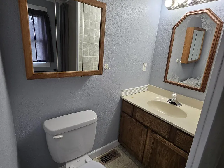 2510 W Main Street Ext #B — Photo 8