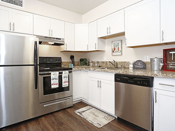 4th image of 5050 Walnut Ave #5054_123