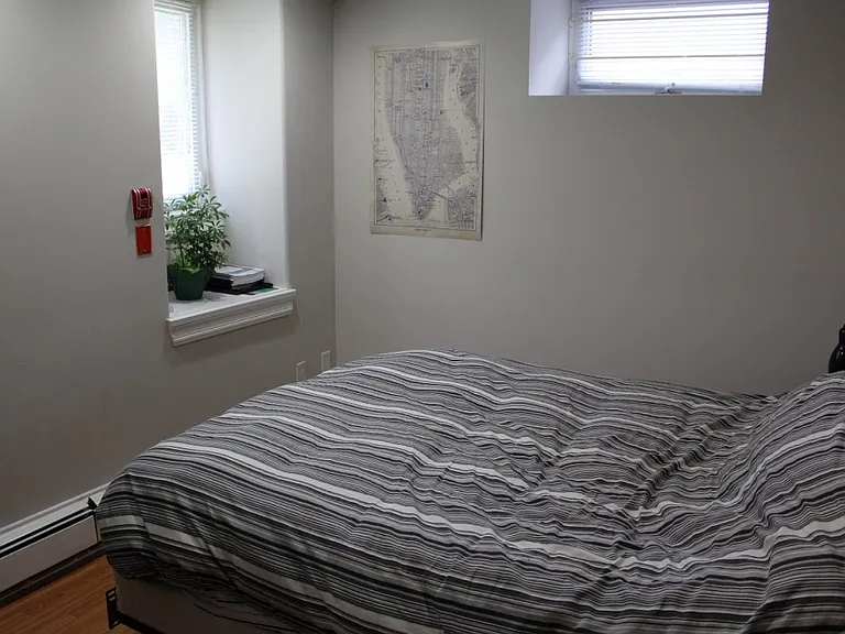 58 Sweetland Ave — Photo 13