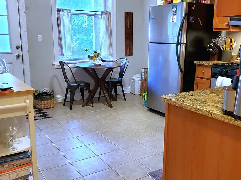 1260 W Carmen Ave #1 — Photo 6