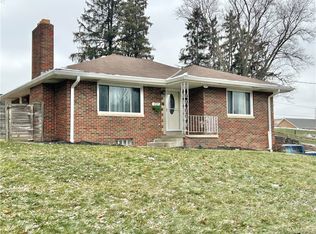 1727 Ridgewood Dr N, Washington, PA 15301