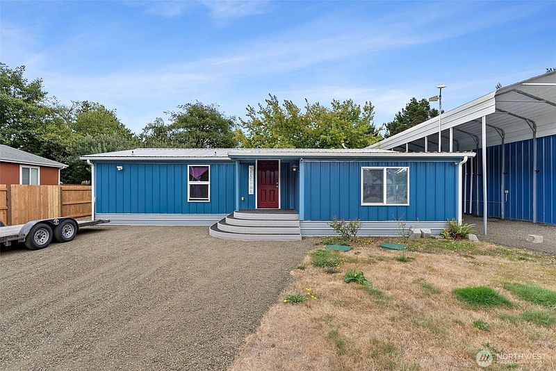5th image of 1402 & 1406 Sandy Drive