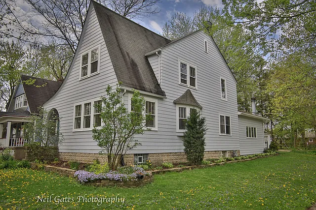 1274 Columbia St photo 1