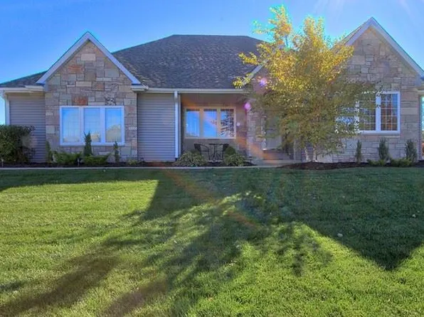 10065 50th Ct, Pleasant Prairie, WI 53158