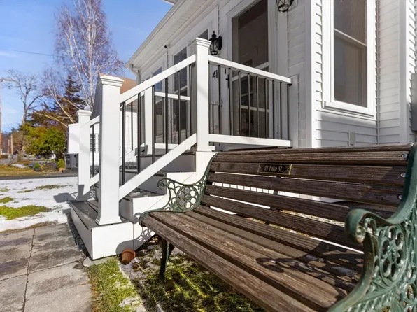 41 Lake St, Hudson, MA 01749