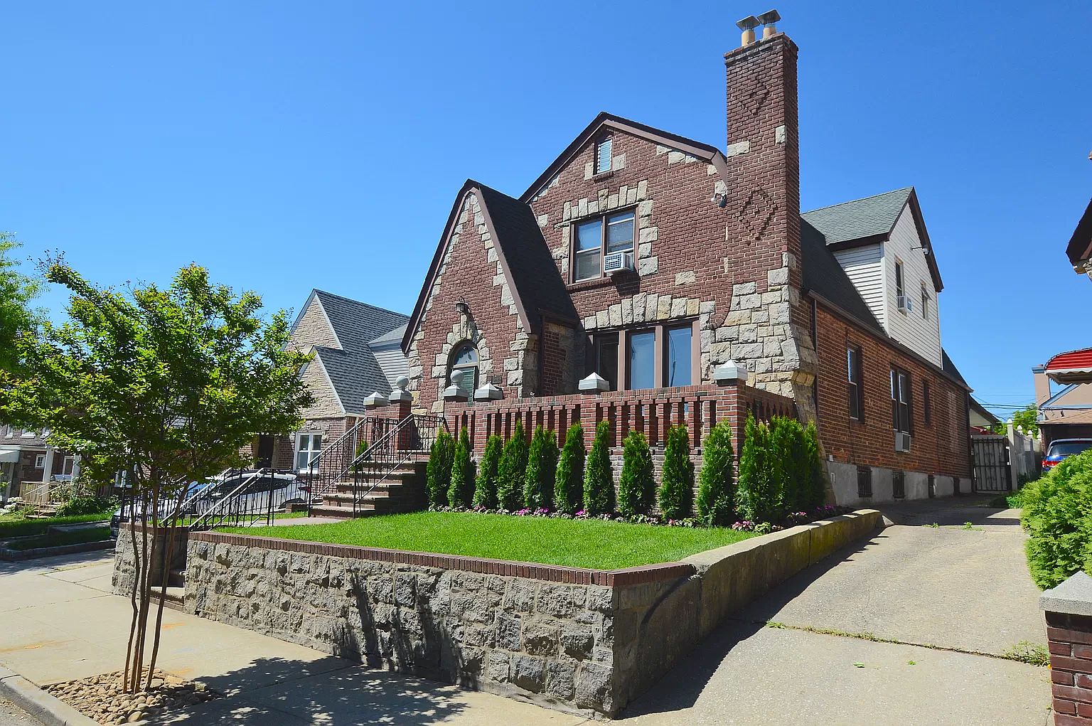 6410 Ellwell Cres, Flushing, NY 11374 Zillow