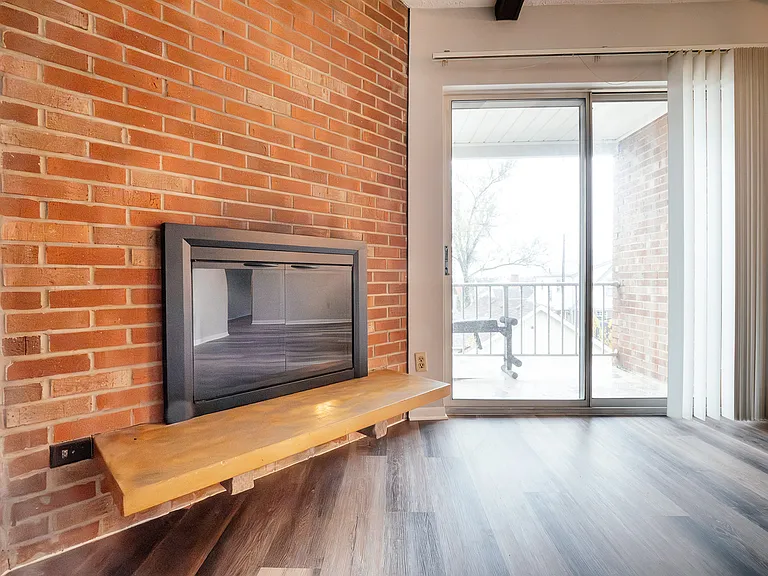 5600 Cheviot Rd #11 — Photo 5