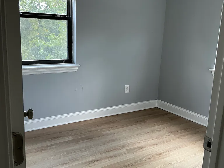 1215 Alabama Ave SE #304 — Photo 6