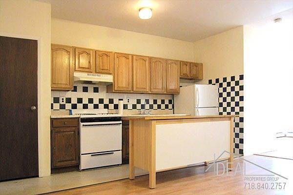1st image of 327 Greene Ave