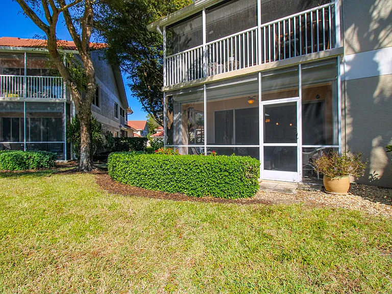 5330 Andover Dr #102 — Photo 6