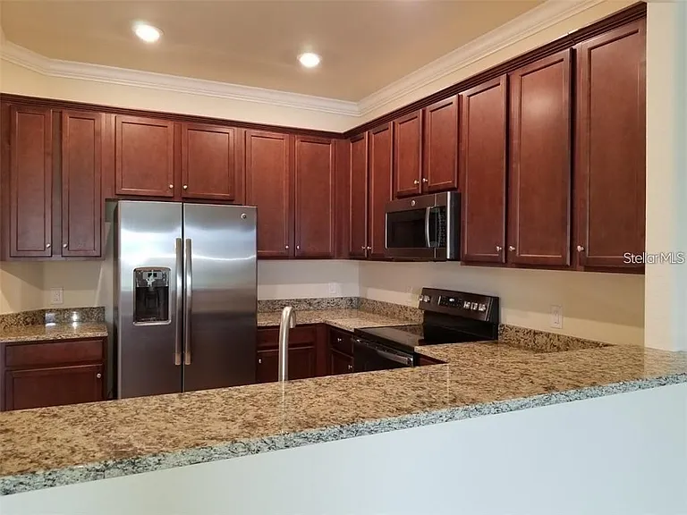 20430 Lagente Cir — Photo 4