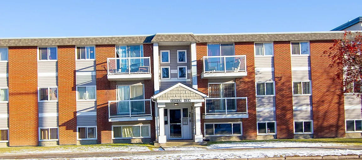 Sunlight Apartments — Photo 1