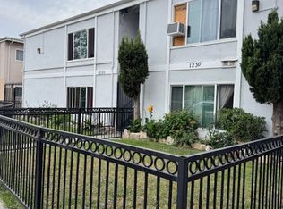 1226-1226 E Borchard Ave #3, Santa Ana, CA 92707