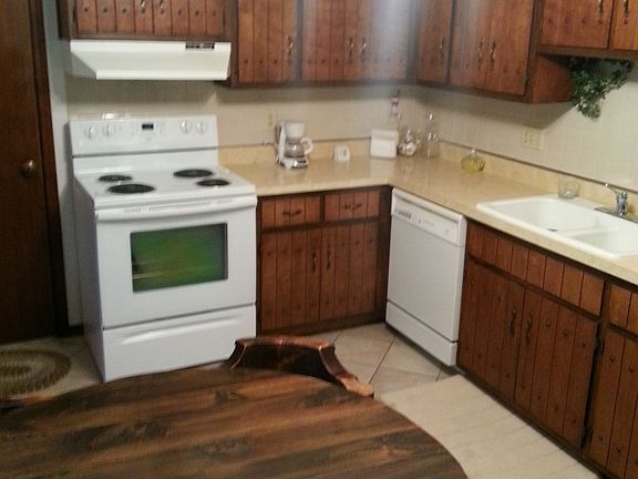 All appliances included