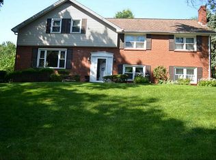 101 Ennerdale Ln, Pittsburgh, PA 15237