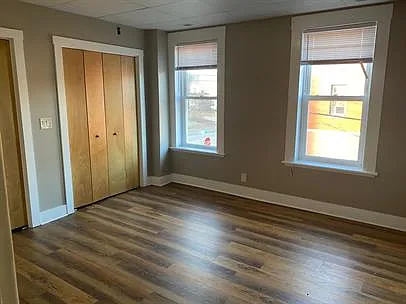 361 S Main St — Photo 2