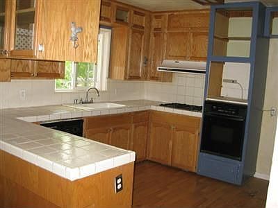 3rd image of 4646 N Safford Ave