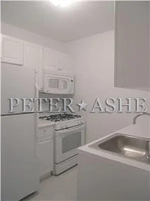 Rented by Peter Ashe | media 14