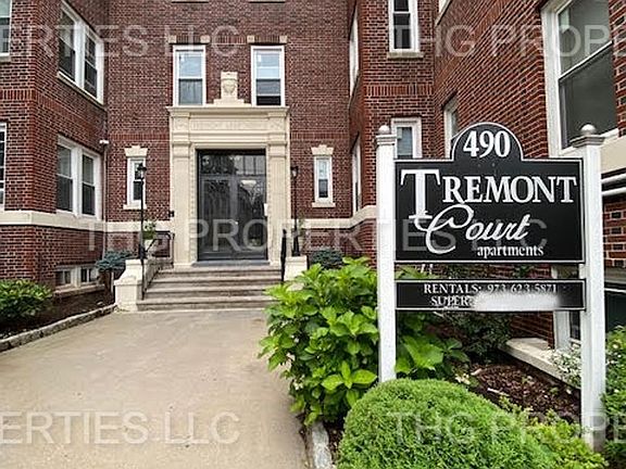 3rd image of 490 Tremont Ave #23