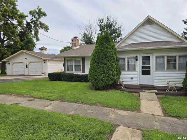 240 W Vine St, Norris, IL 61553
