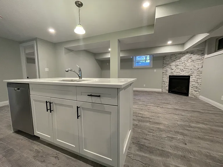 31 Burwell St #3 — Photo 12