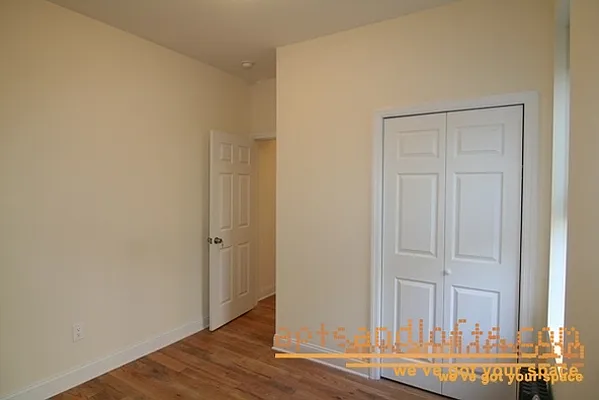 Rented by aptsandlofts.com | media 22