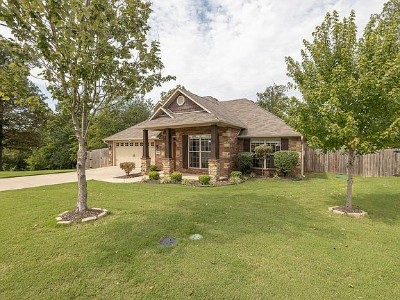 Front view with yard