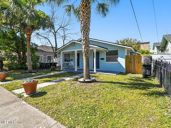 2nd image of 2307 GILMORE Street